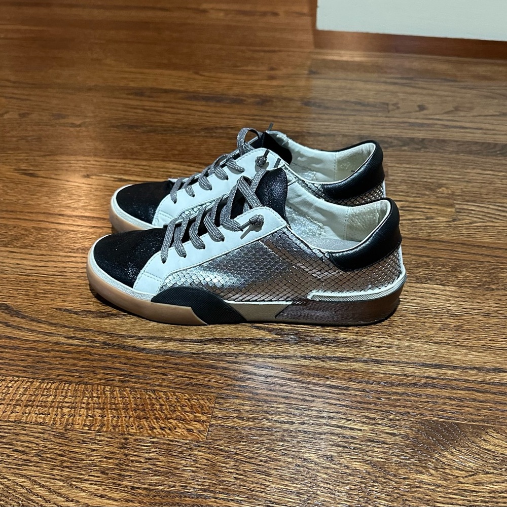 Dolce Vita sneakers